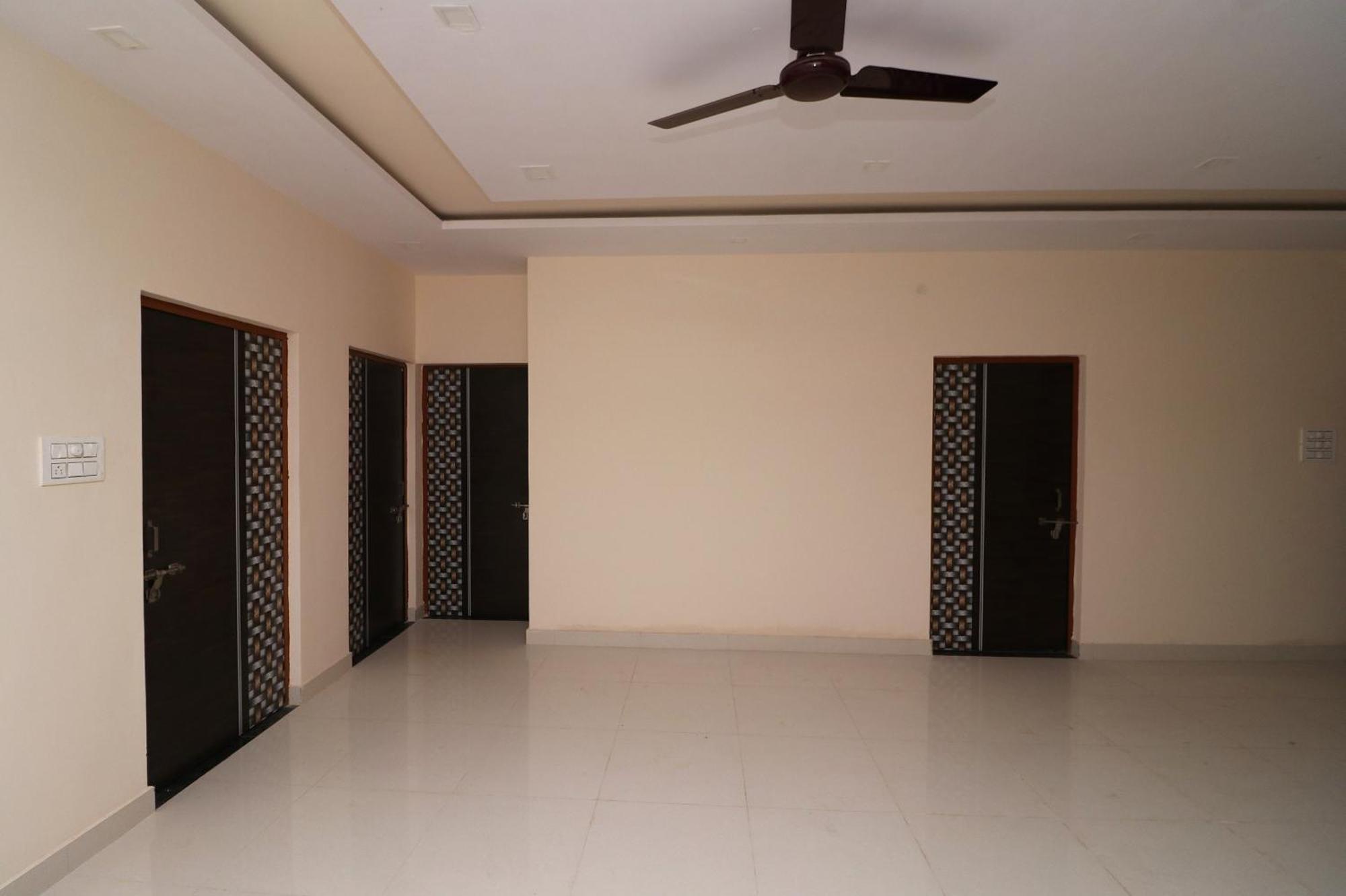 Oyo Flagship 27941 Sangam Darshan Prayagraj Exterior photo